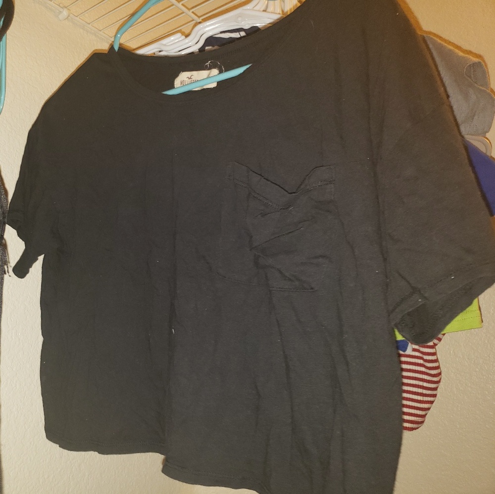 Hollister cropped top